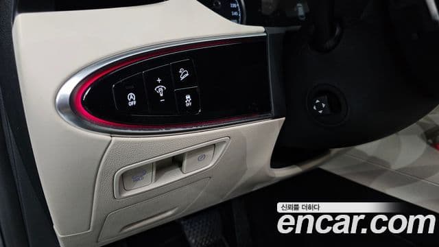 Genesis GV70 2021 — Şəkil 18/20