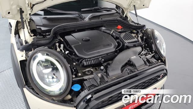 Mini Cooper S 2021 — Şəkil 16/20