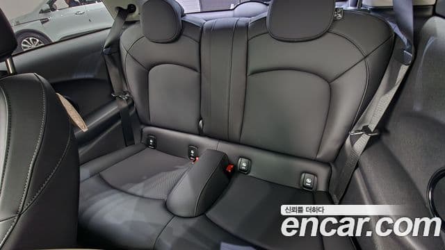 Mini Cooper S 2021 — Şəkil 13/20
