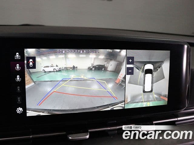Kia Carnival 2021 — ფოტო 10/20