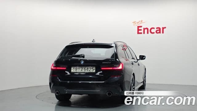 BMW 3 Series 2021 — Photo 14/20
