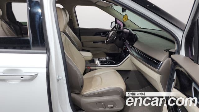 Kia Carnival 2021 — Фото 11/20