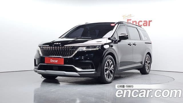 Kia Carnival 2022 — Фото 1/20