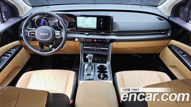 Kia Carnival 2022 — Фото 7/20