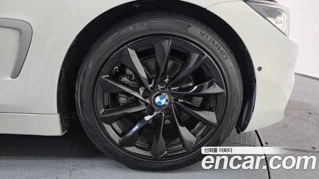 BMW 4 Series 2019 — ფოტო 5/20