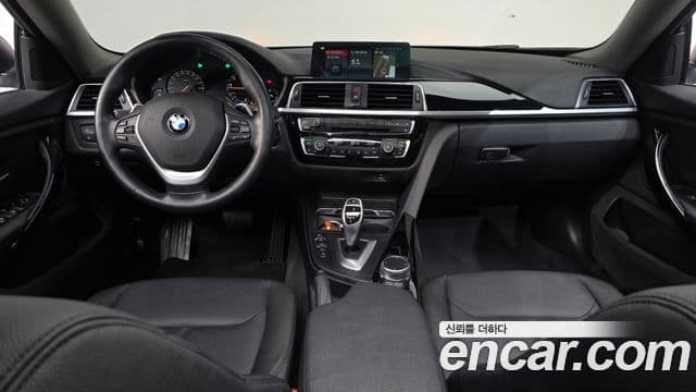 BMW 4 Series 2019 — ფოტო 7/20