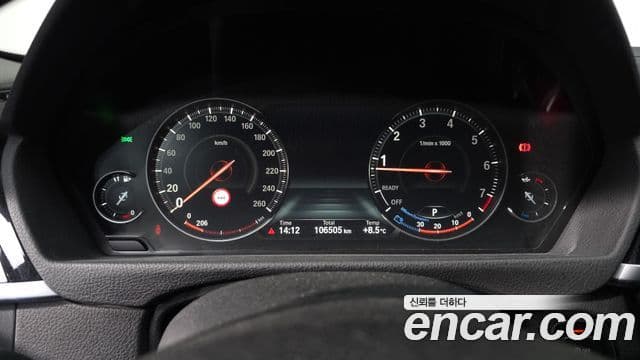 BMW 4 Series 2019 — ფოტო 8/20