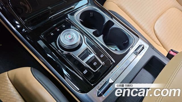Kia Carnival 2021 — Şəkil 8/20