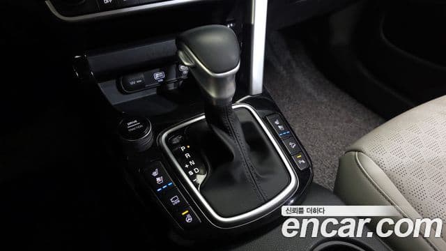 Kia Seltos 2021 — Şəkil 9/20