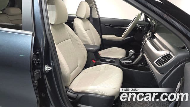 Kia Seltos 2021 — Şəkil 10/20