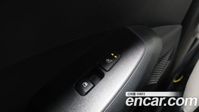 Kia Seltos 2021 — Şəkil 19/20