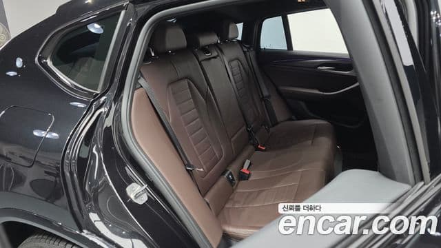 BMW X4 2021 — Şəkil 12/20