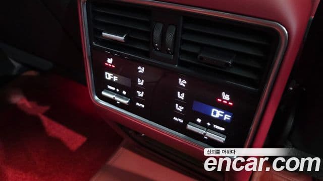 Porsche Cayenne 2023 — Şəkil 18/20