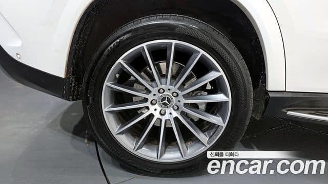 Mercedes-Benz GLE-Class 2023 — Şəkil 5/20