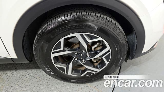 Kia Sportage 2022 — фото 5 из 20