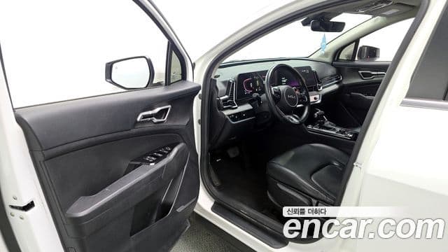 Kia Sportage 2022 — фото 10 из 20