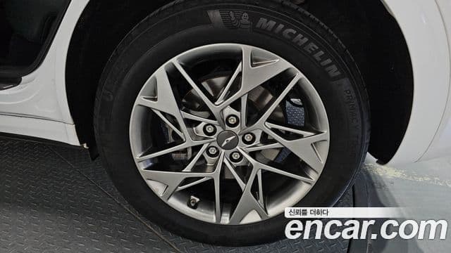 Genesis GV70 2021 — Şəkil 5/20