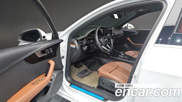 Audi A4 2022 — ფოტო 10/20