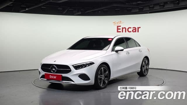 Mercedes-Benz A-Class 2024 — Şəkil 1/20