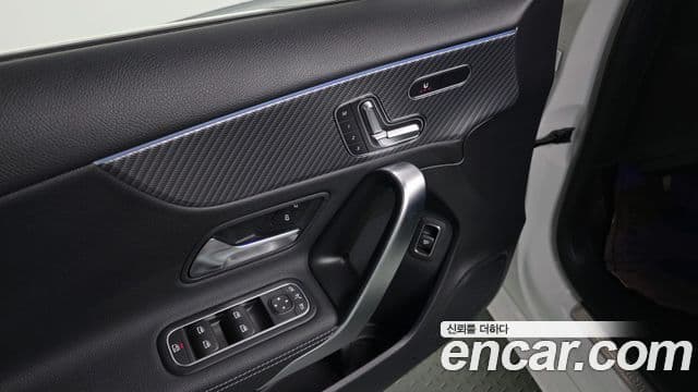 Mercedes-Benz A-Class 2024 — Şəkil 18/20