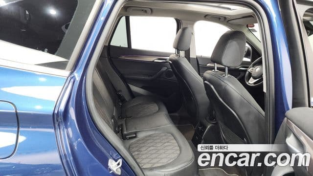 BMW X1 2021 — ფოტო 12/20