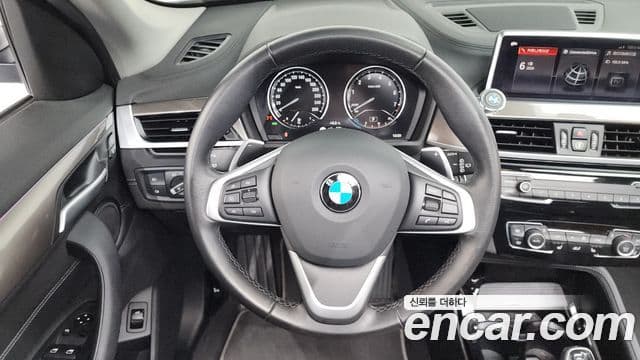 BMW X1 2021 — ფოტო 13/20