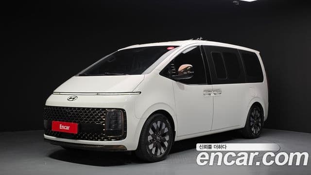 Hyundai Staria 2022 — Şəkil 1/20