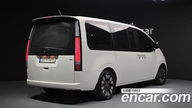 Hyundai Staria 2022 — Şəkil 2/20