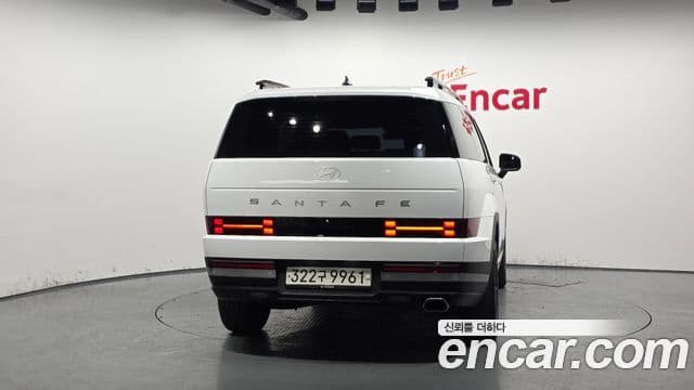 Hyundai Santa Fe 2023 — Şəkil 4/20