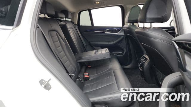 BMW X4 2022 — фото 12 из 20