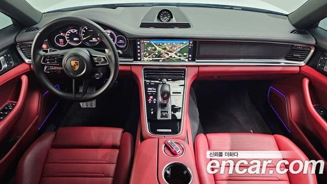 Porsche Panamera 2023 — ფოტო 7/20
