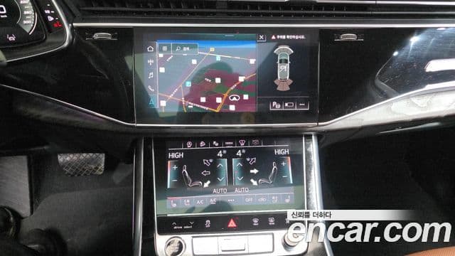 Audi Q7 2021 — фото 14 из 20