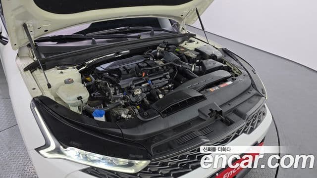 Kia K5 2020 — ფოტო 6/20