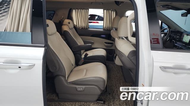 Kia Carnival 2022 — Şəkil 12/20