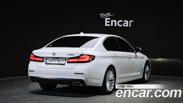 BMW 5 Series 2021 — Photo 4/20