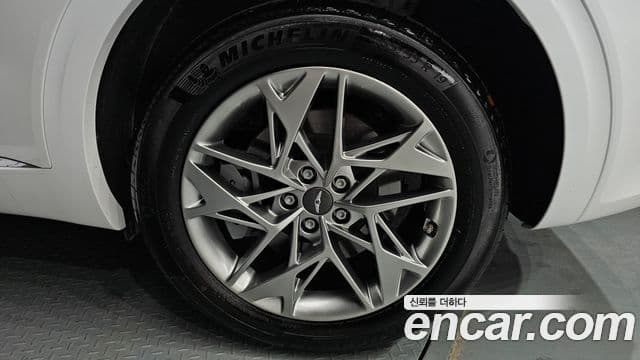 Genesis GV70 2022 — ფოტო 5/20