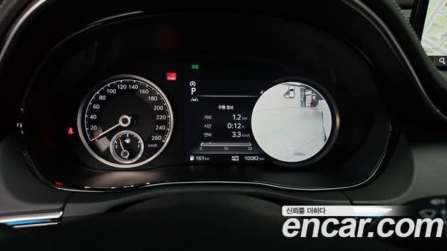 Genesis GV70 2022 — ფოტო 8/20