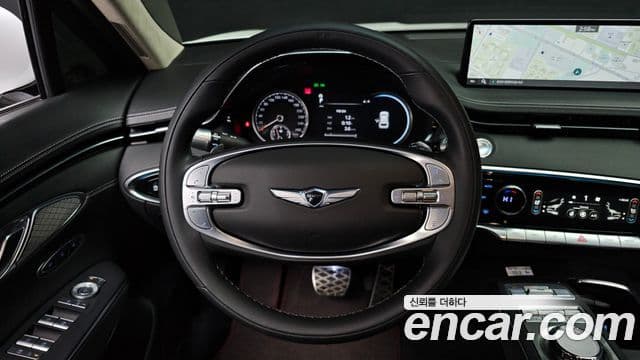 Genesis GV70 2022 — ფოტო 13/20