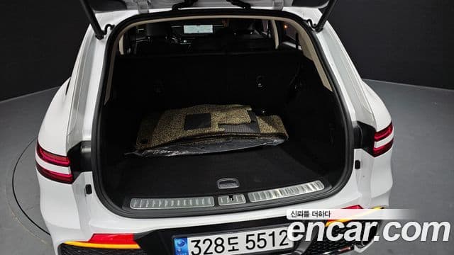Genesis GV70 2022 — ფოტო 20/20