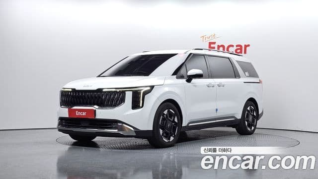 Kia Carnival 2024 — Фото 1/20