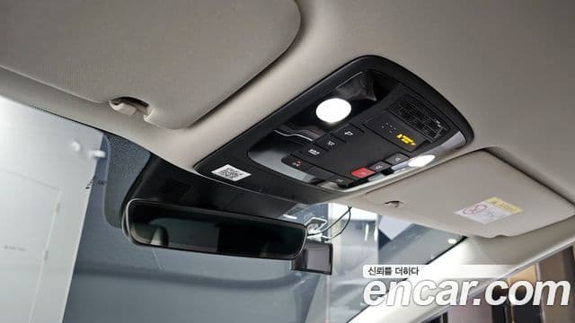 Kia Carnival 2024 — Фото 19/20