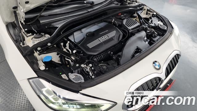 BMW 1 Series 2022 — Şəkil 6/20