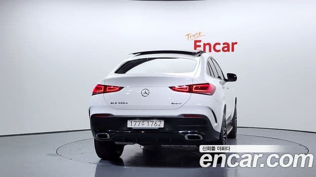 Mercedes-Benz GLE-Class 2022 — Şəkil 4/20