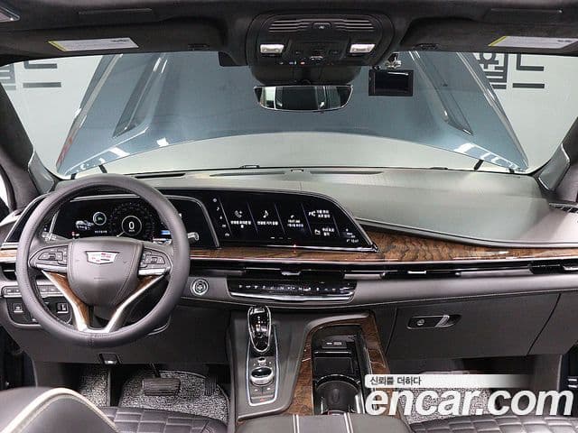 Cadillac Escalade 2021 — фото 11 из 20