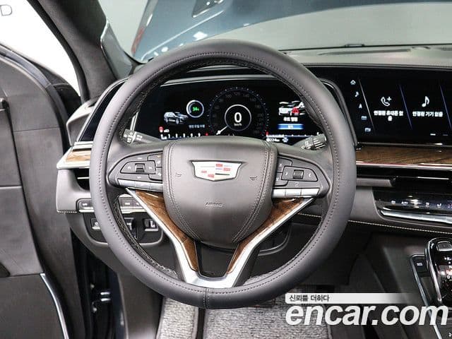 Cadillac Escalade 2021 — ფოტო 12/20