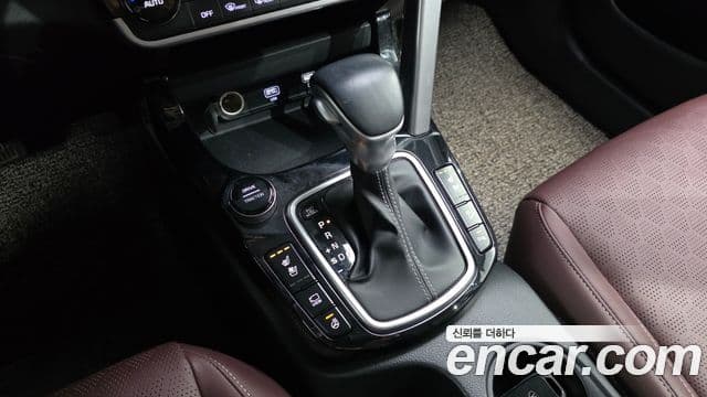 Kia Seltos 2020 — Şəkil 9/20