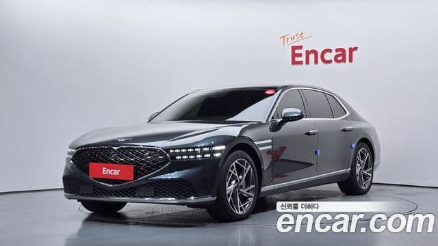 Genesis G90 2022 — ფოტო 1/20