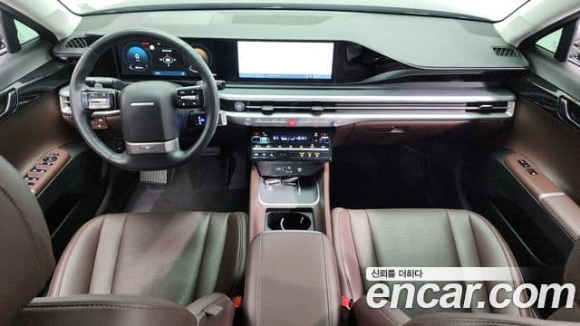 Hyundai Grandeur Hybrid 2022 — Photo 6/20