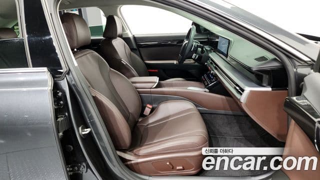 Hyundai Grandeur Hybrid 2022 — Photo 14/20