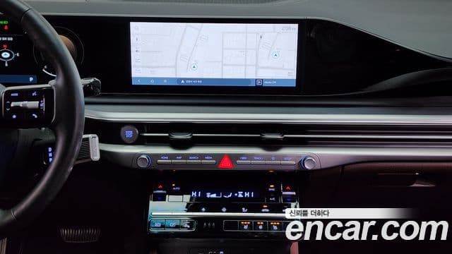 Hyundai Grandeur Hybrid 2022 — Photo 4/20